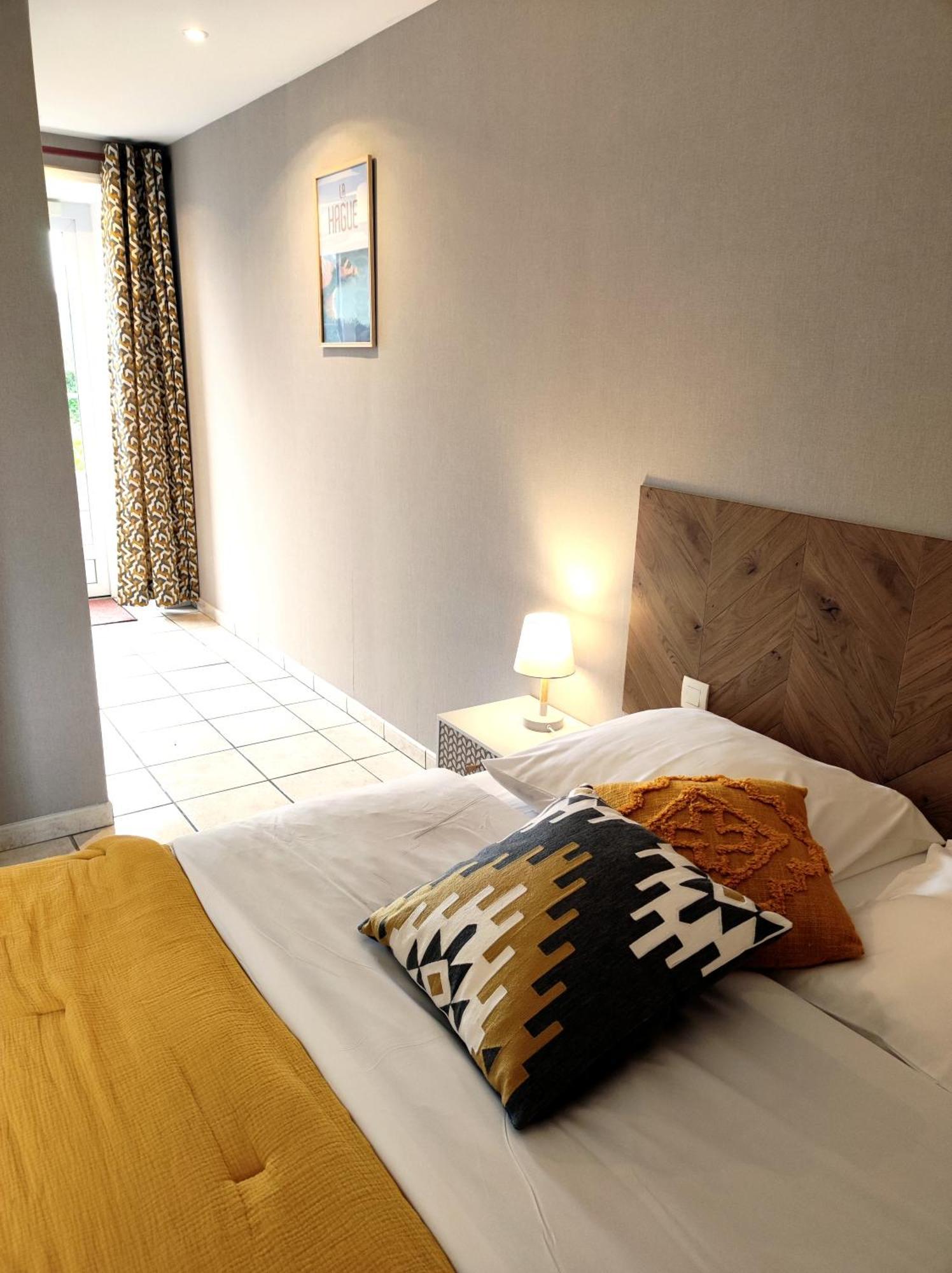 La Minoterie Bed & Breakfast Tessy-sur-Vire Phòng bức ảnh